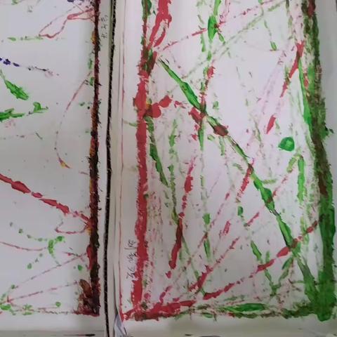 《滚过来，滚过去》—小一班创意美工活动