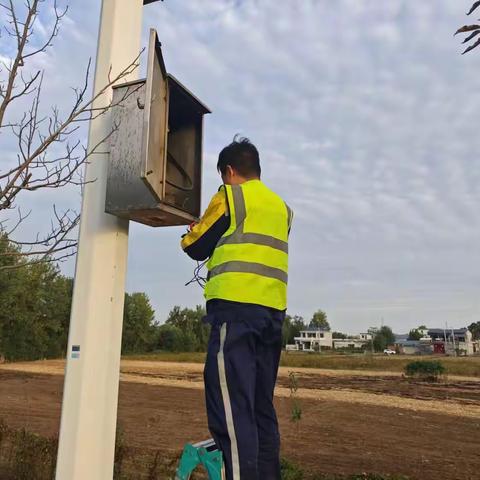 做好服务保障，助力道路畅通