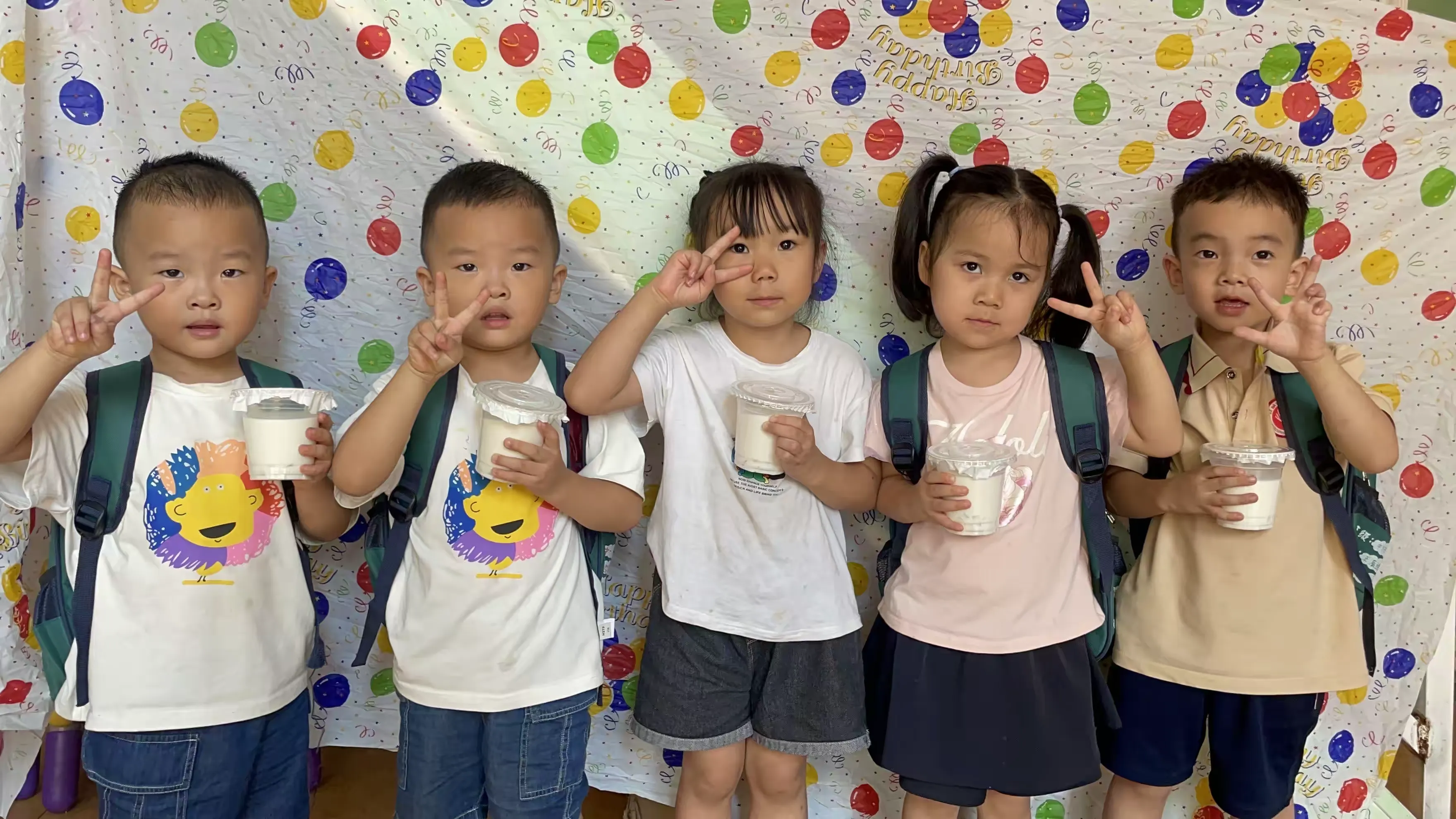 简篇-爱与美好,精彩绽放——仁怀市红珊瑚幼儿园中班美篇