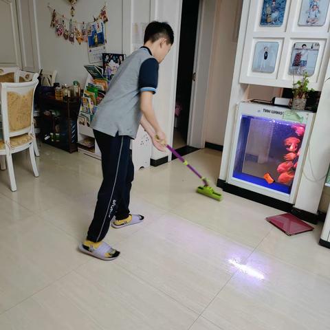 居家劳动  初一2111赵乐炫