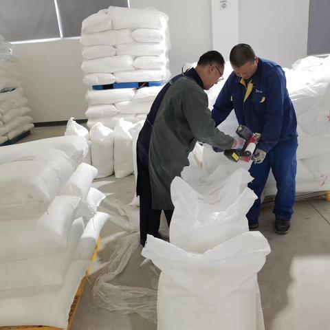 收获订单忙生产，我在岗位过大年