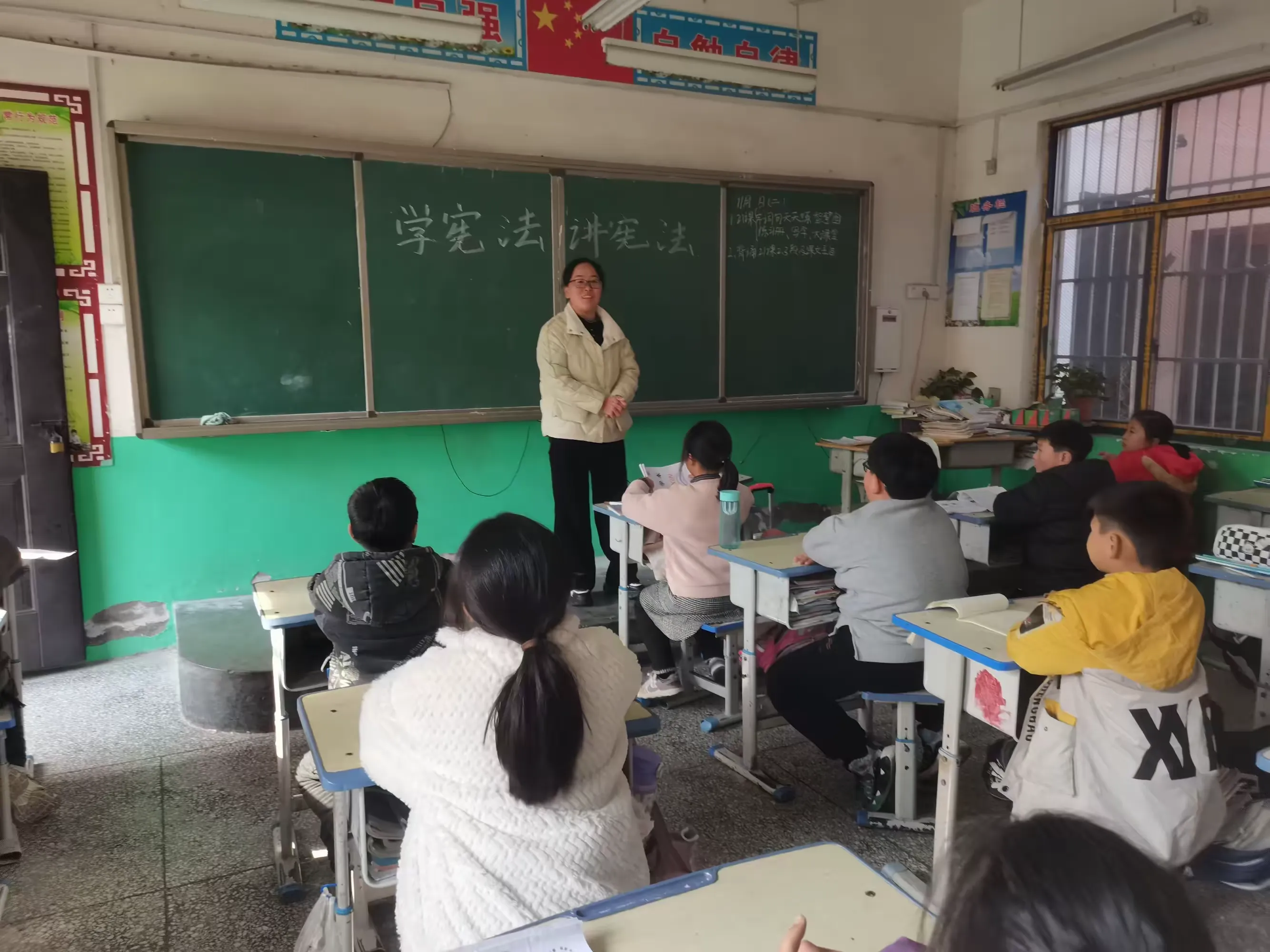 简篇-淮阳王店黄连小学宪法日主题活动简报