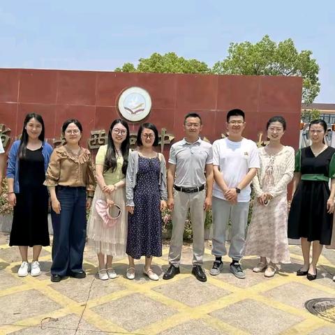 教研花开初夏时，革命题材新探究——当涂县黄远飞小学语文教育工作室走进西河小学开展课题研究活动