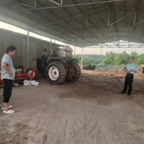 岳村镇积极做好夏收准备工作