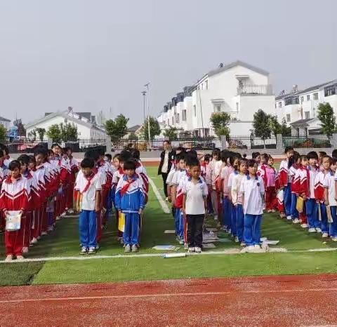 东明县菜园集镇鲲鹏小学 “防震减灾，常态化安全演练”活动