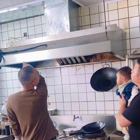 燃气及油烟管道检查