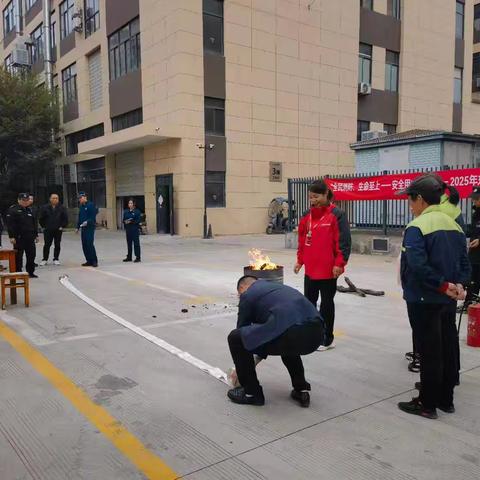 工业区消防演练