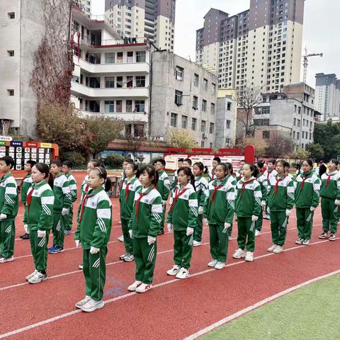 【陇南市实验小学】 第六届体育节亲子嘉年华活动 五年级六班