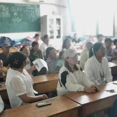 家校携手，共防溺水 ———香城镇山阴小学防溺水家长会