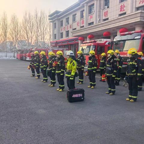 北林大队开展春节、亚冬会前执勤战备检查