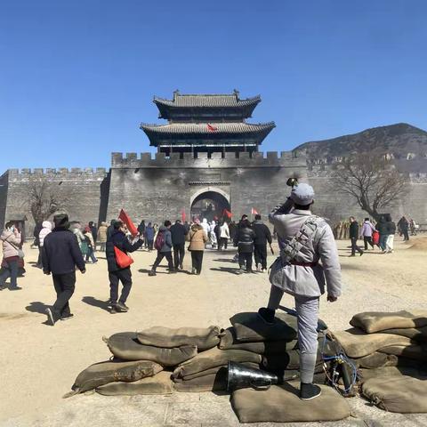 弘扬长征精神，赓续红色血脉
