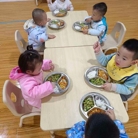 新华幼儿园点点班春季学期期末总结