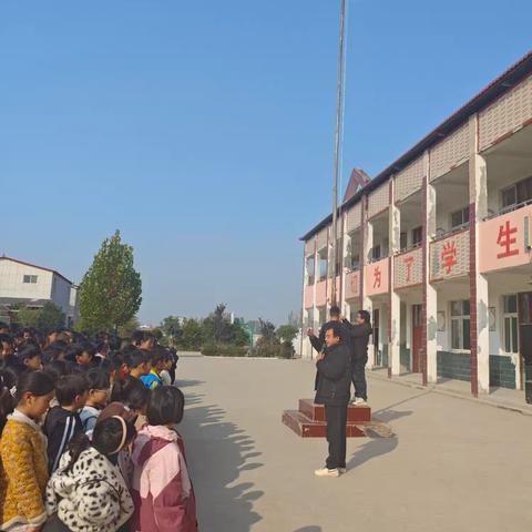 活力校园：青春在晨光中绽放