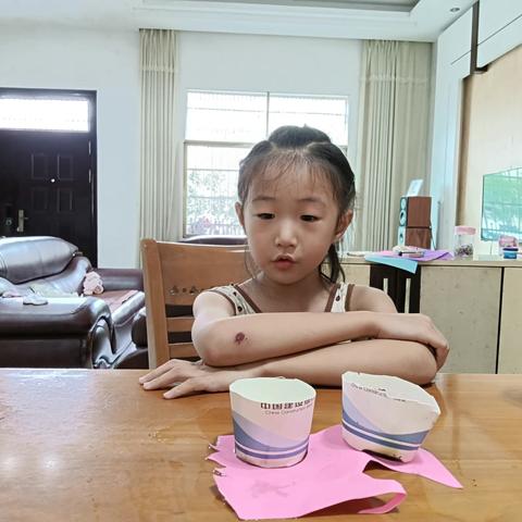 一年级6班陈曦月科学小实验——纸杯烧开水