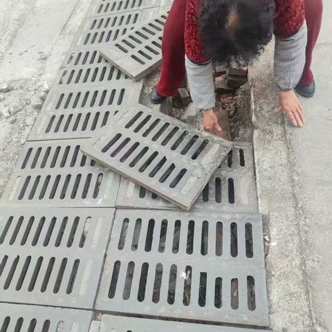 双岗村，第一网格员牛志刚