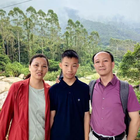 家庭教育好榜样第四期 《力耕不欺，春山可望》 城南学校八1班王泽润家庭