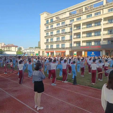 山海有归期，风雨自相逢 ------海南师范大学初等教育学院城西小学实习队剪影（五）