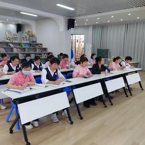 澄迈县机关幼儿园2025年春季 “推动户外自主游戏 把握一线的实践经验” 活动简讯