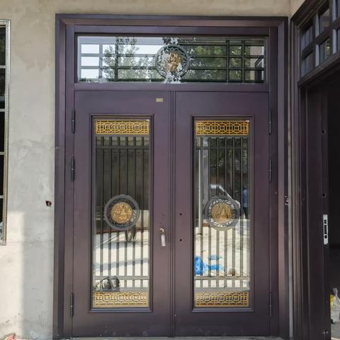 新建材东二排金新华门业13733747260