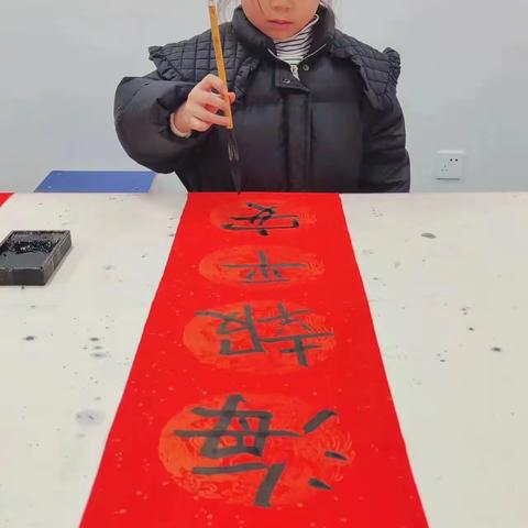 白马少年 寻年味儿