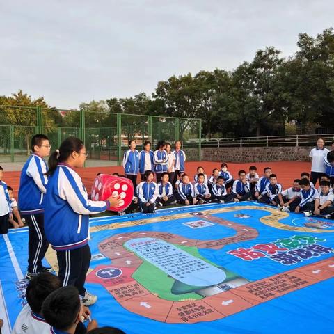 初级实验中学应急消防活动演练