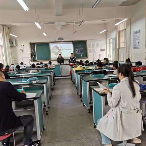 校本教研促成长，同研互助共发展                       ——戛古小学科学教研活动