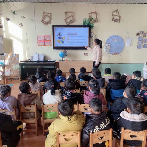 预防踩踏    为爱护航——南乐县西湖幼儿园防踩踏安全演练活动纪实