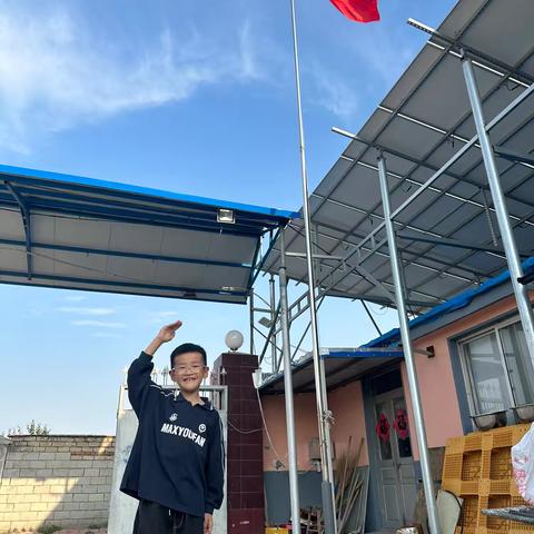 喜迎国庆，礼赞祖国——双语新校二年级7班邱翼