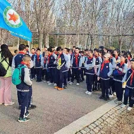 阳光少年，健康成长，济宁市第十三中学春季团建活动