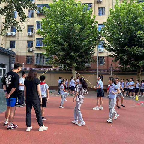 【未央教育新优质学校成长计划】大绳 -南康小学体育课后服务活动