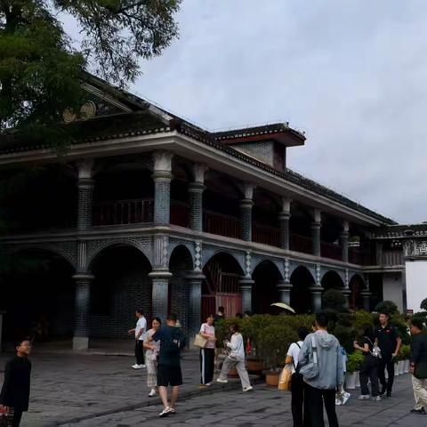 722班+实践二+王宇涵 追寻红色足迹 感悟先辈精神——参观遵义会议纪念馆有感