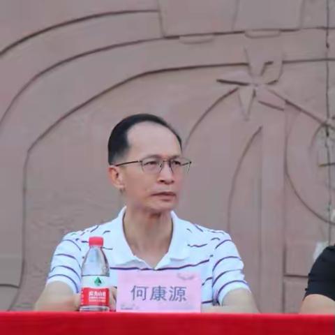 象达中学胜大举行第三十届田径运动会