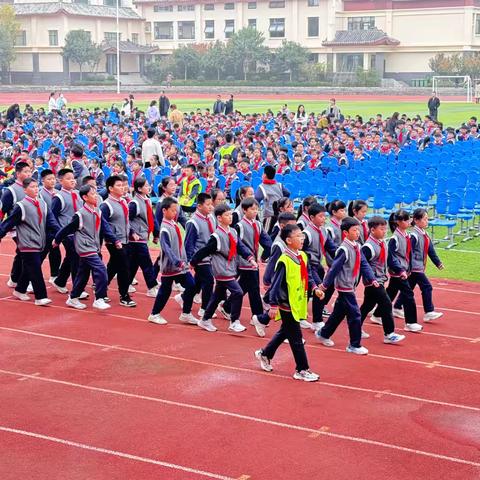 小步操比赛暨家长会 ‍—家校同心，携手同行