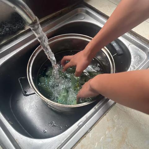 端午安康 共鉴粽香情深