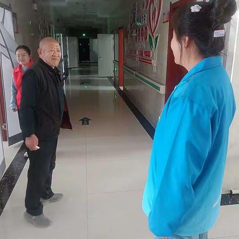 走进福利院，秋日送温暖，福利院志愿活动