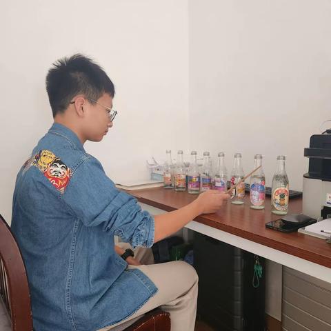 物理作业水瓶琴C2208曾宇鸿