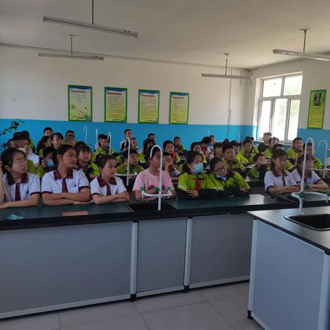 小实验  大科学----音四小实验社团课程集锦