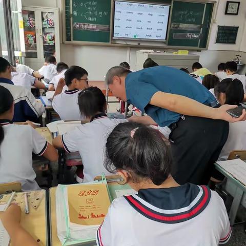 驻校教研精准把脉，凝聚智慧研教笃学——记2023年牟平区文化中学英语教研驻校指导