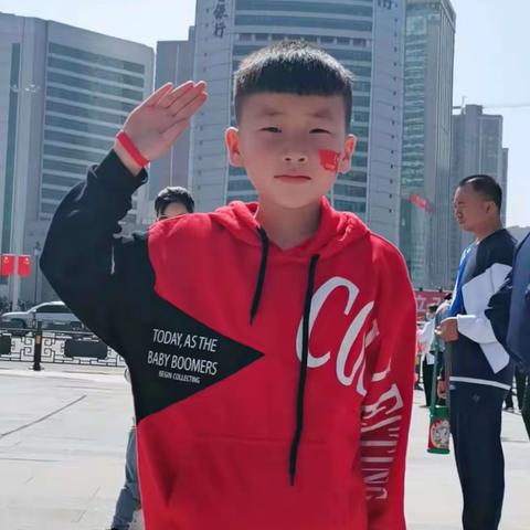 月满华诞情满中秋