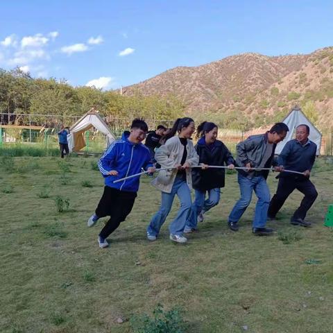 凝心聚力，快乐无限一一永仁县职业高级中学基层工会活动小记