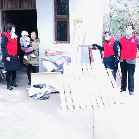 情系残困户志愿暖人心