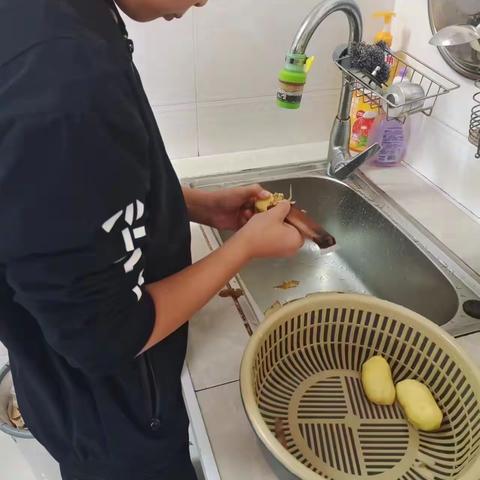 中秋国庆，抓住节日的尾巴，妈妈教我做饭