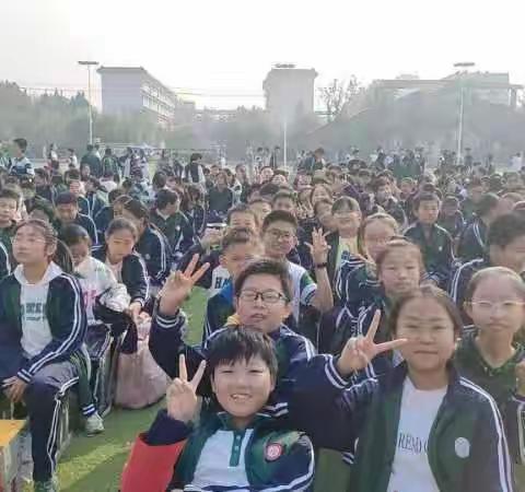 激扬青春，一路向前！ 阳谷第二实验中学秋季运动会         七年级十班