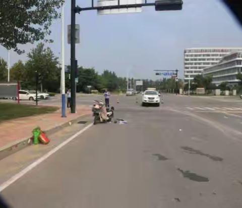 【高新交警】解民之所急，救民之所困