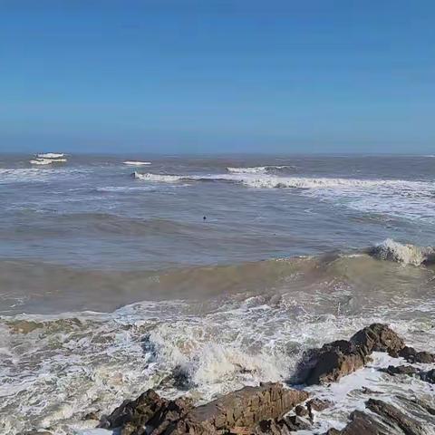 威海荣成东楮岛海浪