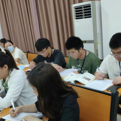 紧抓德育因素，落实科学育人——琼海嘉积中学海桂学校实习生汇报课教学纪实