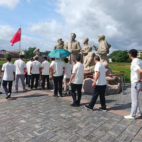 利村乡茶坑村文明实践站---“迎七一，传承红色精神”