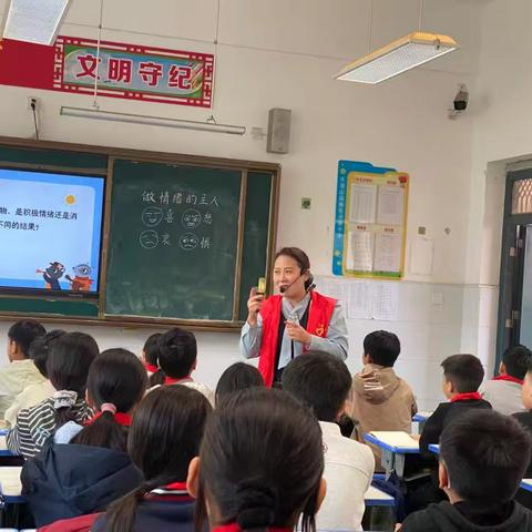 视导赋能促成长，笃行致远谱新篇——区中心校到高新区实验小学进行教学视导工作