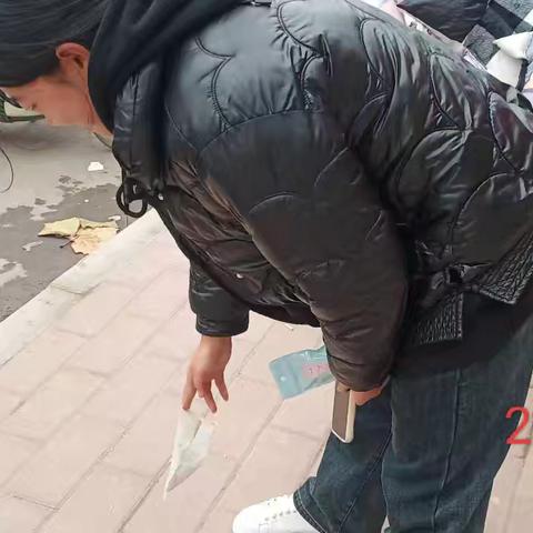 学习雷锋精神，做新时代的好青年