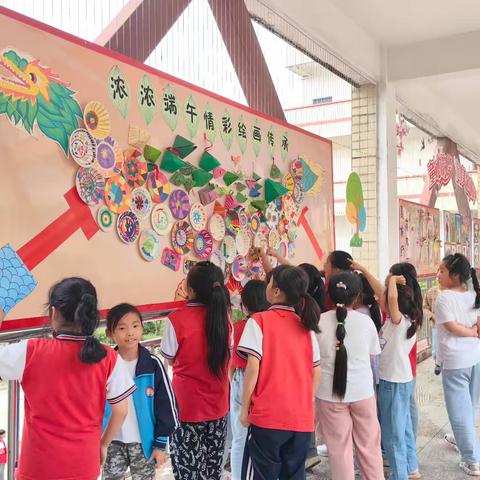 “缤纷绘夏·童真六一”                     ——铜都小学美术作品展